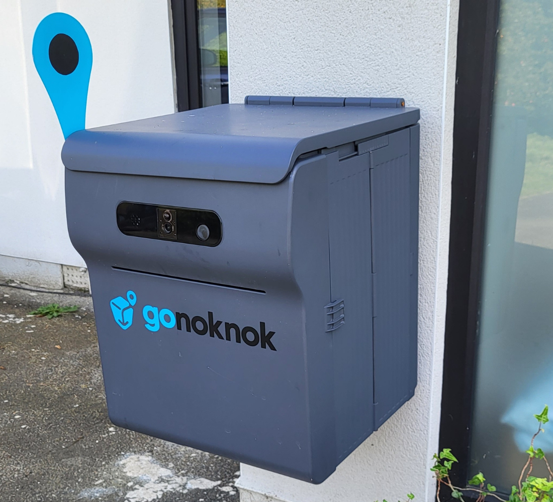 The Ultimate Smart Parcel Box"